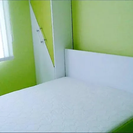 Leo 4 Apartament *